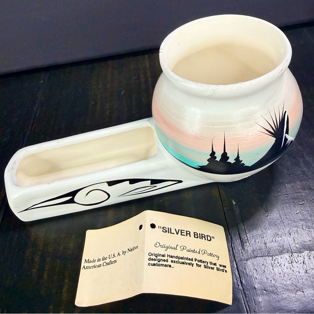 Native American Crafters Handpainted Silver Bird PotteryDesk Caddy  Vase Signed